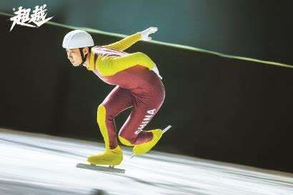 雄鹿vs森林狼：阿德托昆博对决爱德华兹，谁能笑到最后？